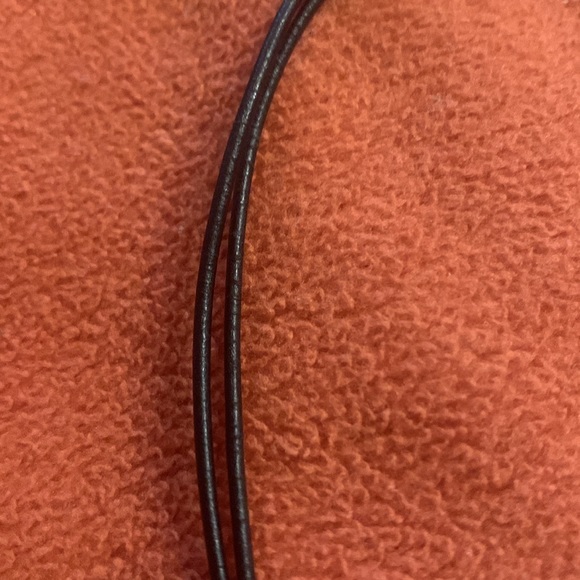 Sterling Silver pendant black corded necklace marked .925 - Picture 3 of 5